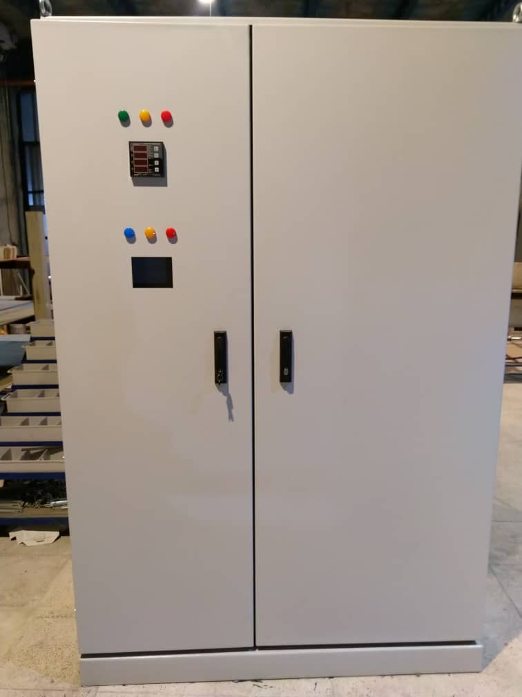 تابلو  اصلی ساختمان‌های درمانگاه مدافعان آسمان و چنج آور ( برق شهر و ژنراتور ) اتوماتیک با کلیدهای موتور دار - تصویر 1